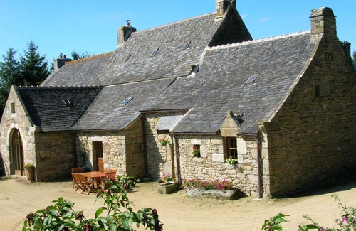 Plouneour-Menez House | Gîte de Roch-Conan