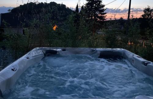 L'Etoile House | Gîte des 5 cépages avec jacuzzi 3 étoiles