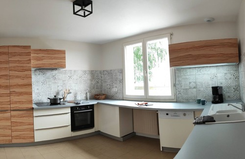 Mathaux Cottage | Gîte du lac de la Forêt D'orient - 6 Personnes - Gîte Avec vue sur le lac