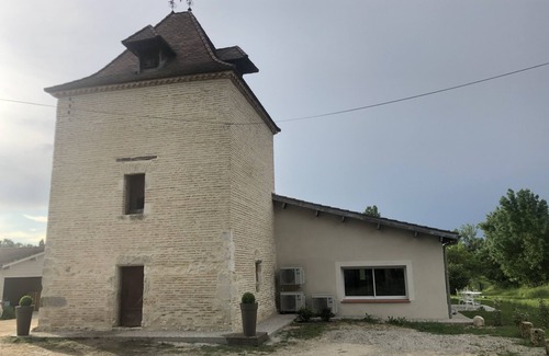 Le Temple-sur-Lot House | Gîte du Lot-Petit Colombier