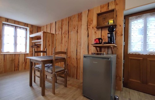 Verrieres-en-Forez House | Gîte du p'tit randonneur