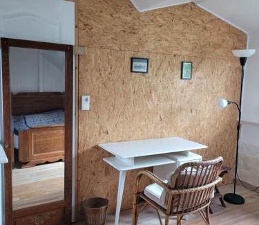 Pedernec House | Gîte en campagne à 30 min de la mer