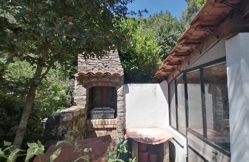 Courry House | Gîte et chambres d'hôtes Les 2 Pins