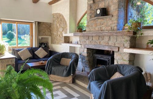 Mesquer House | Gîte familial rénové avec jardin, activités extérieures et recharge électrique à Mesquer - FR-1-306-843