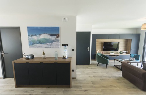 Kervan House | Gîte Houat, 800m des Plages, Calme et Sérénité