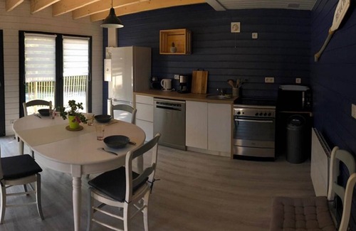 Criquebeuf-en-Caux Ski Chalet | Gîte "l'aiguille creuse