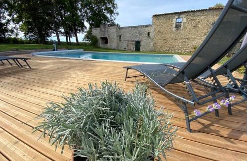 Tonnay-Charente House | Gîte la Chauvinière 1