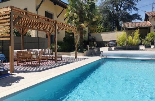 Charnecles Apartment | Gîte Le Clos d'Olon 4 étoiles avec piscine