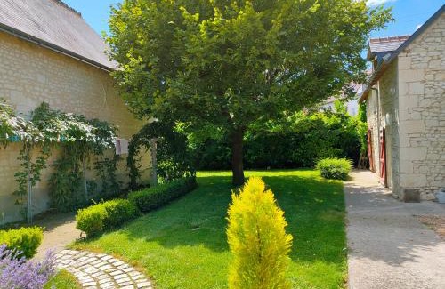 Sainte-Maure-de-Touraine House | Gîte Les Raudières 3 étoiles - Piscine et Spa