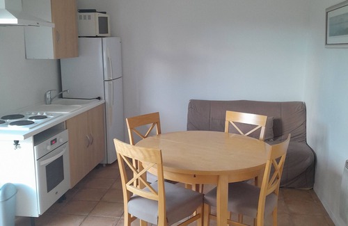 Crestet Apartment | Gîte Les Oliviers Côté Lavande, near Vaison La Romaine