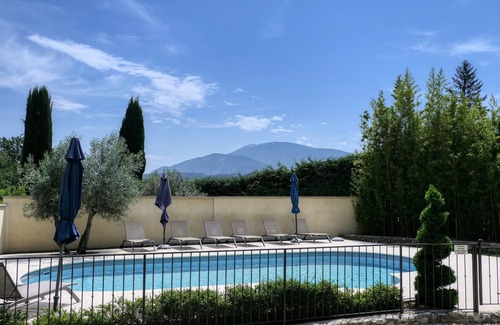 Crestet Apartment | Gîte Les Oliviers Côté Lavande, near Vaison La Romaine