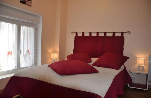 Saint-Firmin-sur-Loire House | Gîte Les Sassiers