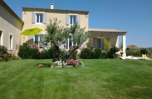 Cabrieres-d'Avignon House | Gîte Lisianthus