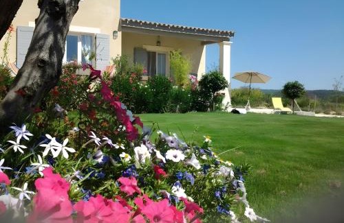 Cabrieres-d'Avignon House | Gîte Lisianthus