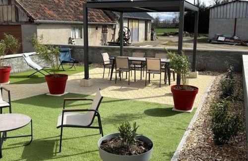 Cognat-Lyonne House | Gîte paisible 6 pers proche Vichy et Clermont-Ferrand - FR-1-489-566