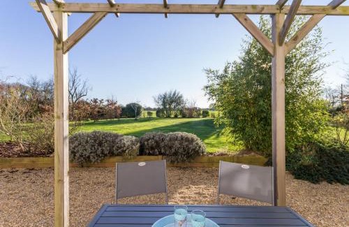 Pornic House | Gîte paisible proche de la mer avec jardin, WIFI, et équipements bébé - FR-1-306-1037