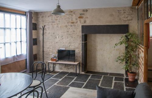 Artonne Apartment | Gîte PMR - Le petit atelier de Marius