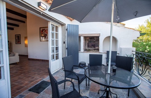 Beziers Apartment | Gîte Spacieux Avec Terrasse Privative au Domaine Saint Laurent