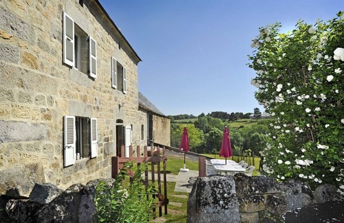 Albaret-le-Comtal House | Gîtes de France 6 people in Le Teil