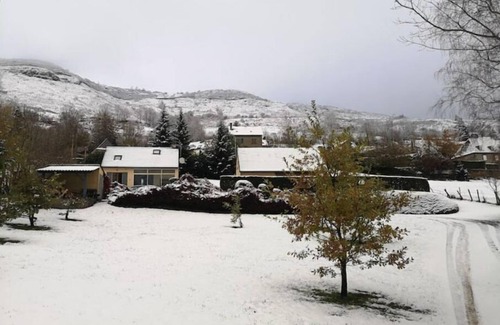 Saint-Paul-de-Salers House | Gîtes Entre Salers et le puy Mary Dans le Cantal