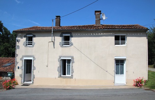 Courlay House | GÏTE DU PETIT MARCHAIS 3* 6 Personnes 3 Chambres 35 mn du Puy du Fou