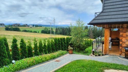 Zab Ski Chalet | Góralski domek z bali SAŁAS