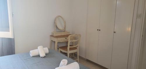 Latsi Apartment | G&E Latchi Harbour View