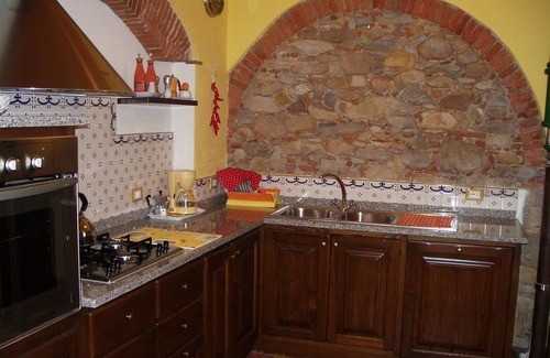 Lucca Historical Center Apartment | G & G MILL - SWIMMING POOL - Wi-Fi FREE