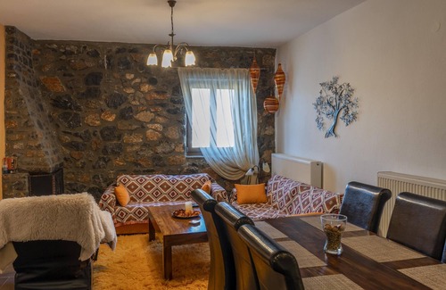 Aghios Athanasios Apartment | G&M Stone House