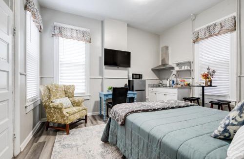 Fan District House | G3 central location museums FREE PARKING
