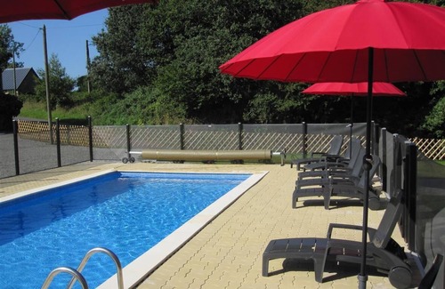 Canihuel House | Gable End Cottage Sleeps 5 (3 Bedrooms) with heated swimming pool