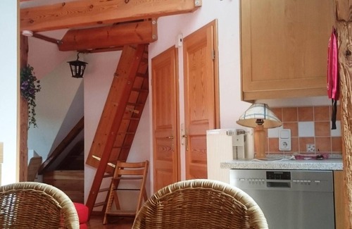 Oberhavel Apartment | Gabled apartment in the Großmenow forester's lodge