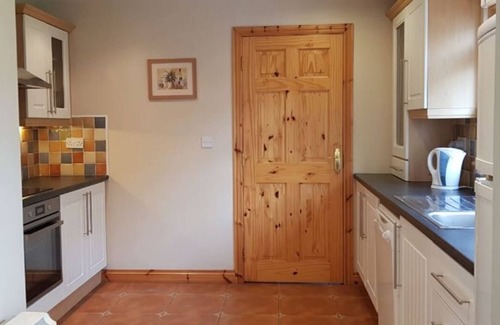 Sneem House | „Gairdín Beithe“- 10 Sneem LV - near the shore, idyllic mountain view, free WLAN