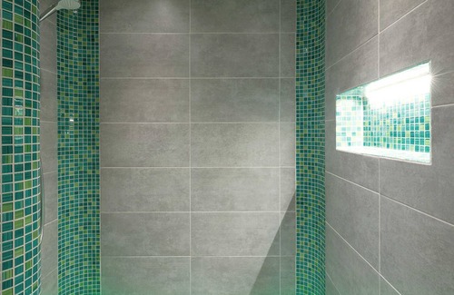 Osterdeich Apartment | GAL446 Anemale - Anemale