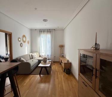 Distrito Centro-Casco-Antiguo Apartment | Galarza Suite