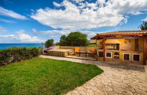 Psarou Villa | Galini Beach Villa