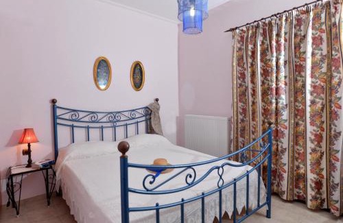 Psarou Villa | Galini Beach Villa