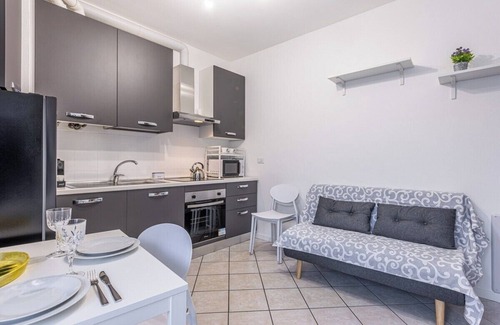 Gallarate Apartment | Gallarate central suite: piazza