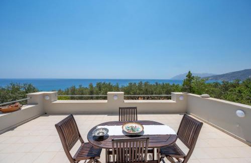 Keratokambos House | Gallery House