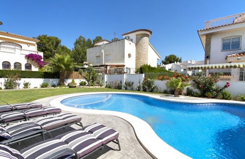Miami Platja Villa | GALLO Gran villa en playa, piscina y wifi gratis