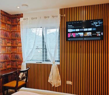 Roscoe House | Galway Paradisus