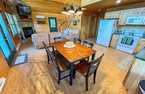 Piney Creek Cabin | Game Nights Are Back - Smart TV, Games, & Cozy Spaces to Gather @ Logged Out
