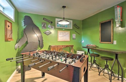 Weaverville House | Game Room and Fire Pit Weaverville Family Home!