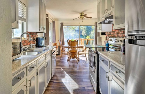 Tuolumne House | Game Room & Mtn Views: Tuolumne Hideaway!