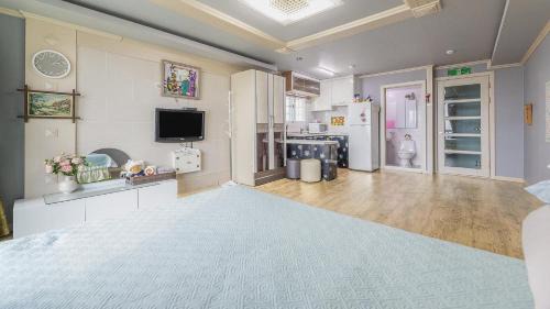Ganghwa House | Ganghwa Badatgashimteo Pension