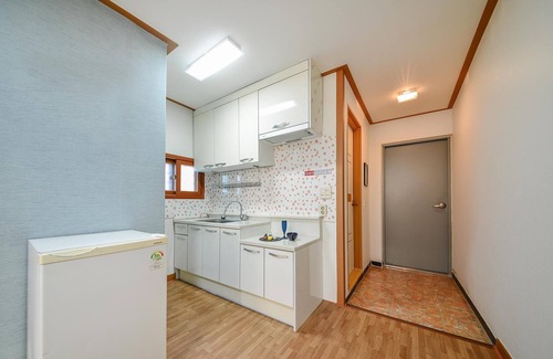 Ganghwa House | Ganghwa Punggyung Gryujineon zip Pension