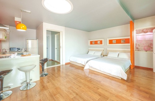 Ganghwa House | Ganghwado Dongmag Spa Pension