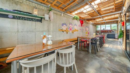 Gangneung House | Gangneung ggabinejip hanok pension