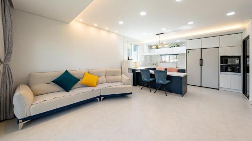 Gangneung House | Gangneung WhiteN Pension