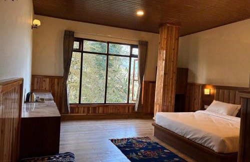 Pelling House | Gangtey Himalayan Suites